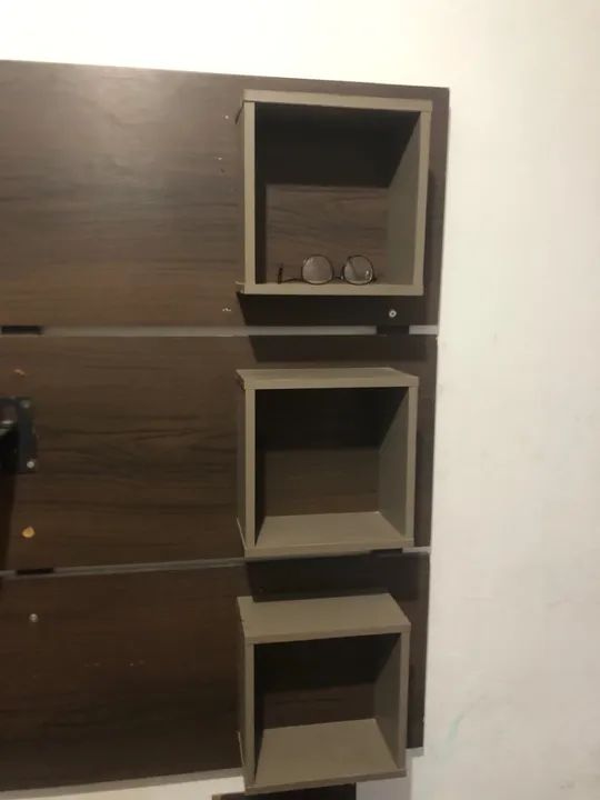 Rack painel de Parede em Madeira - Foto 2