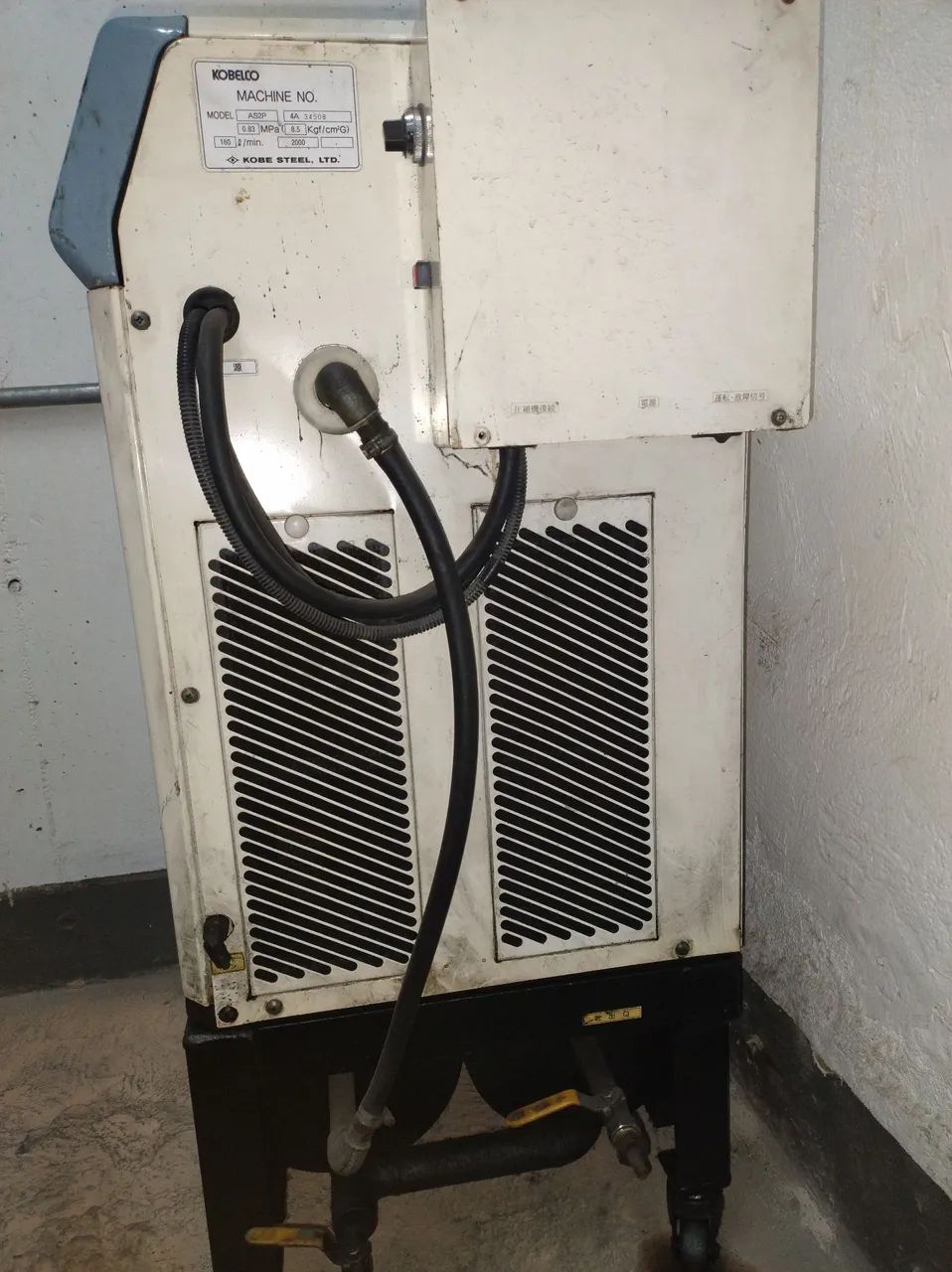 Compressor de parafuso usado mais funcionando  - Foto 4