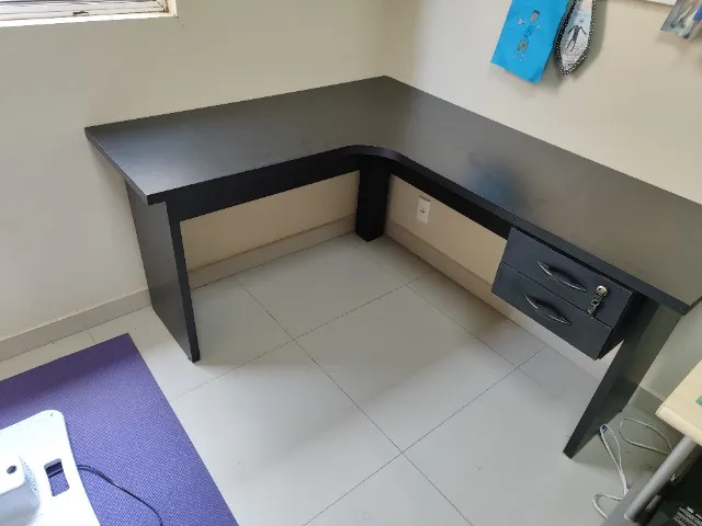 mesa escritório em L