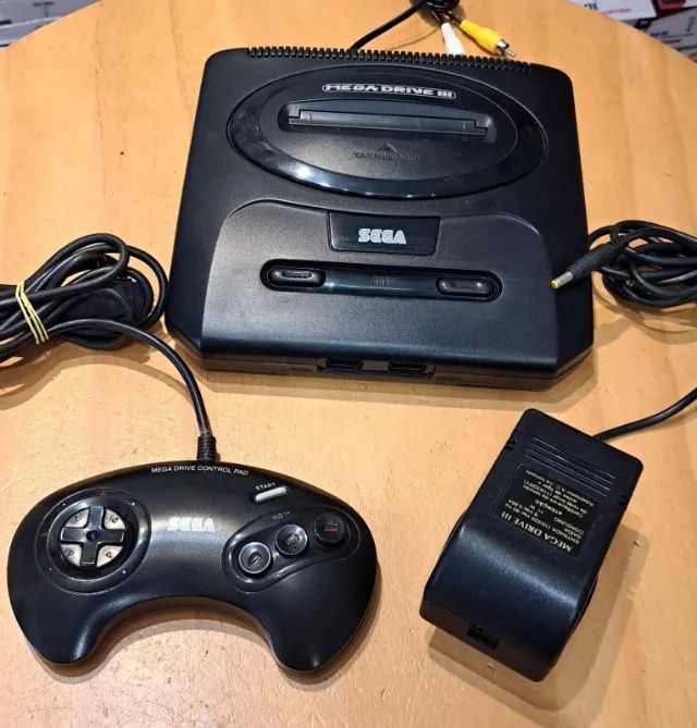 Mega Drive 3 com 1 Controle Origina