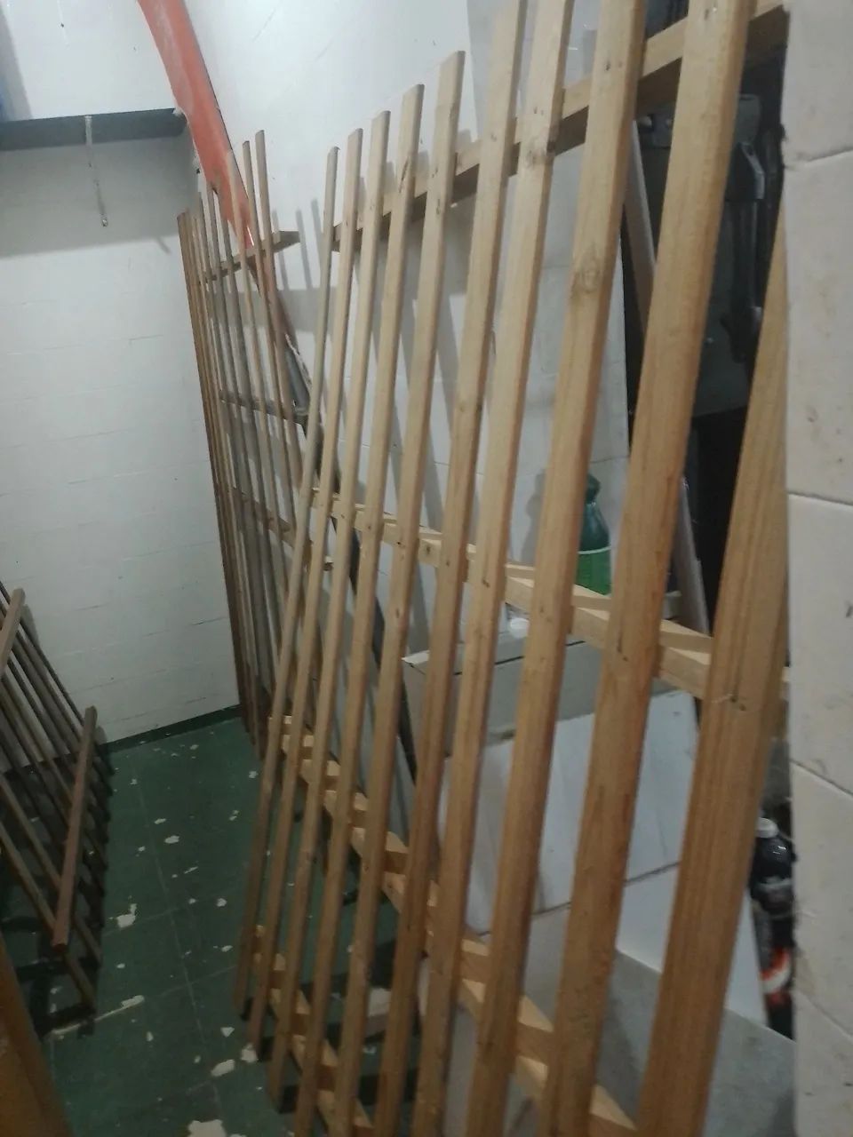 Lastro pra cama de casal e  cama de solteiro.  - Foto 3