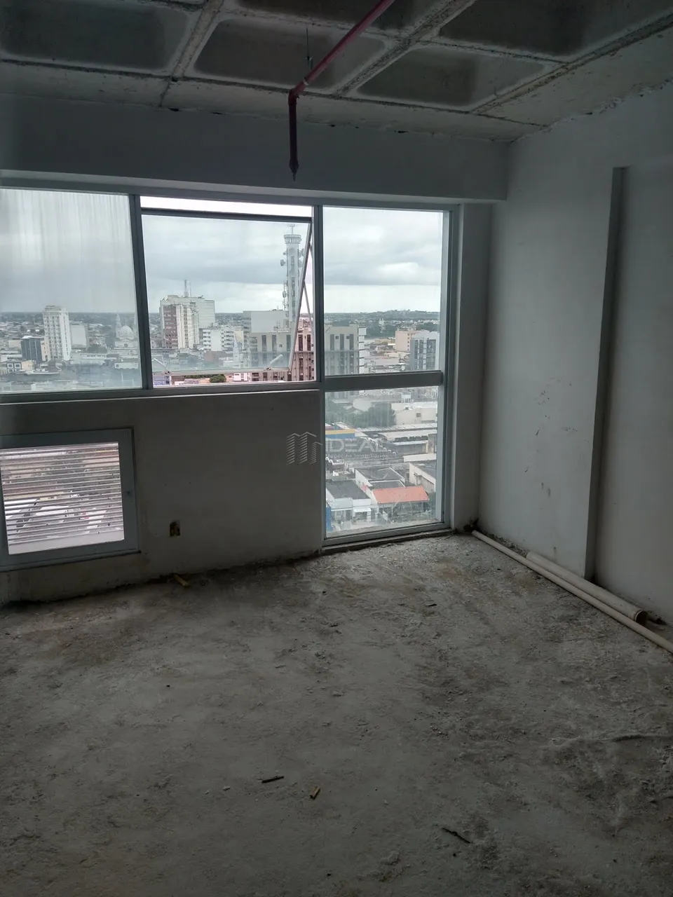 Sala Comercial em Centro - Campos dos Goytacazes