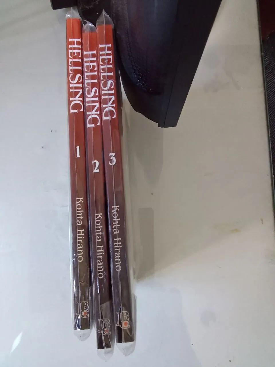Mangá HELLSING (Nova Reimpressão) - Foto 3