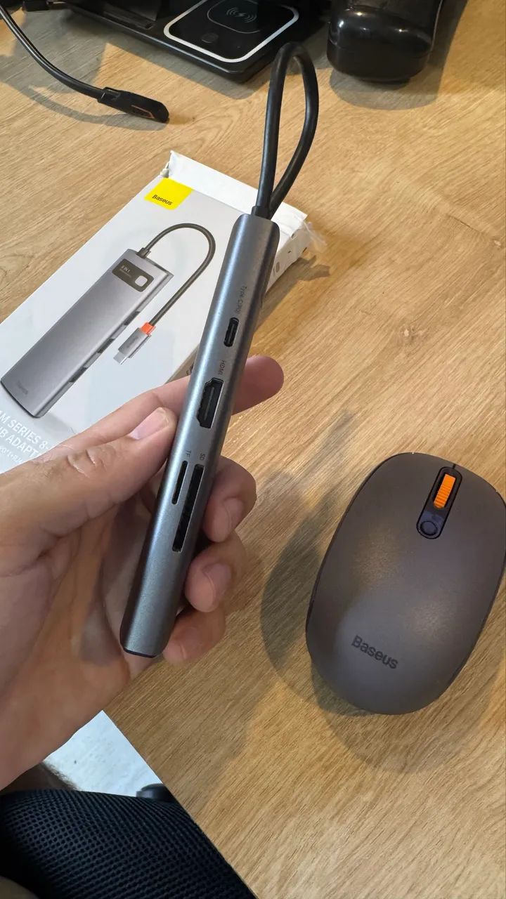 Baseus 8 in 1 Kit HUB + Baseus Mouse64297163480707122
