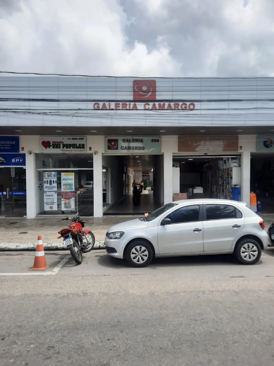 Aluguel Lojas e Salas Comerciais Galeria Camargo
