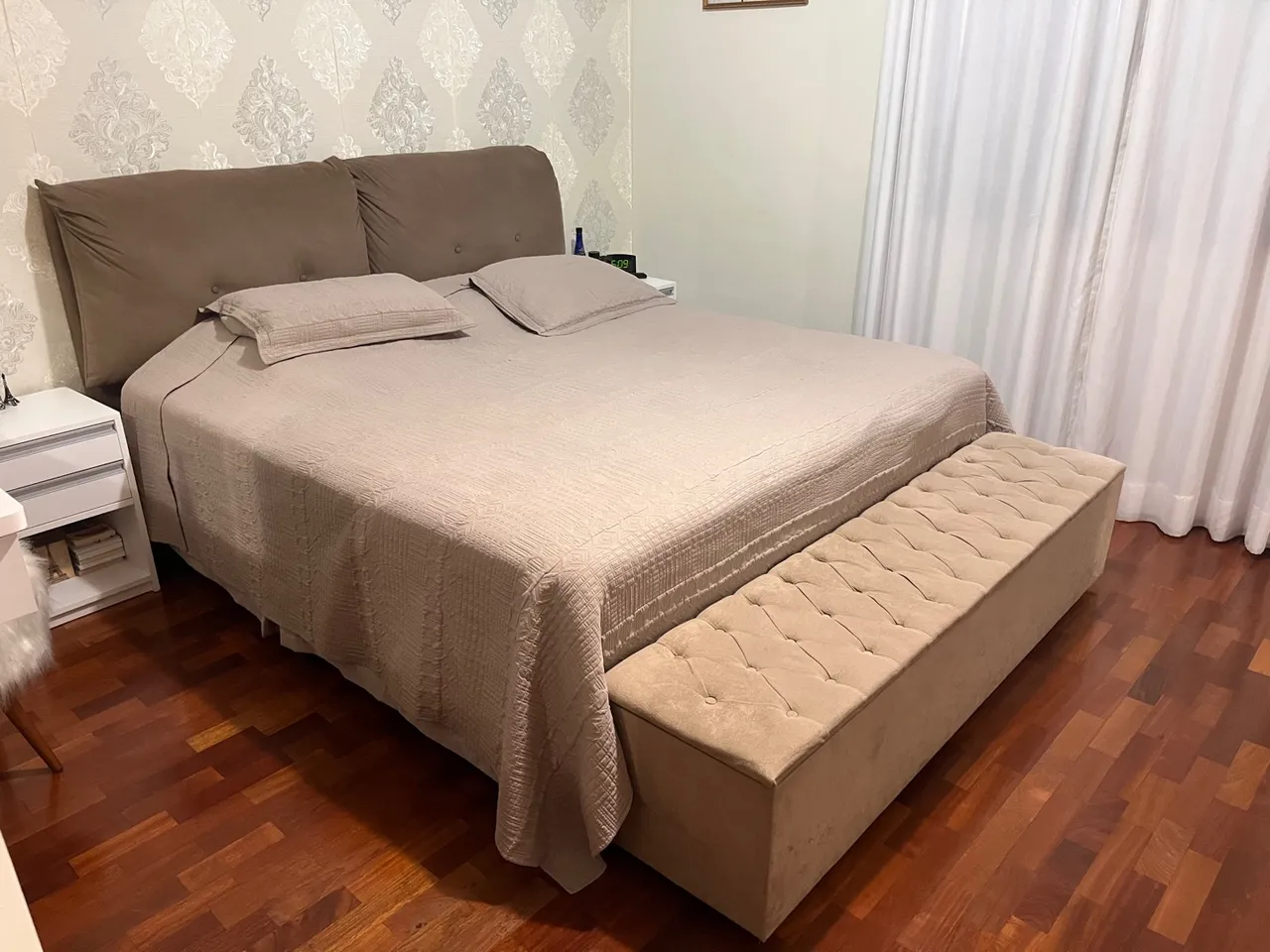 Cama King com Box + Colchão + Cabeceira