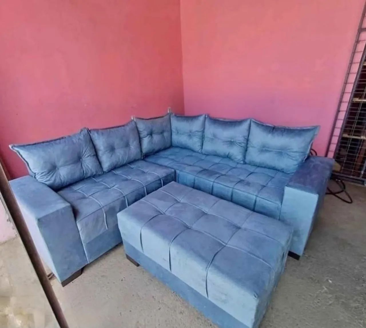 Sofá de canto, Super acolchoado 6 lugares com puff grande, acento todo detalhado  - Foto 5