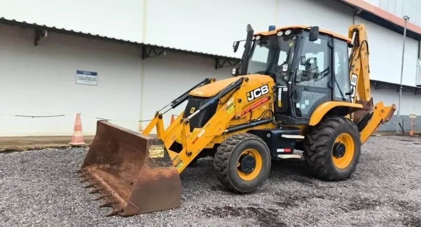 Vendo retroescavadeira JCB 3CX - Foto 2
