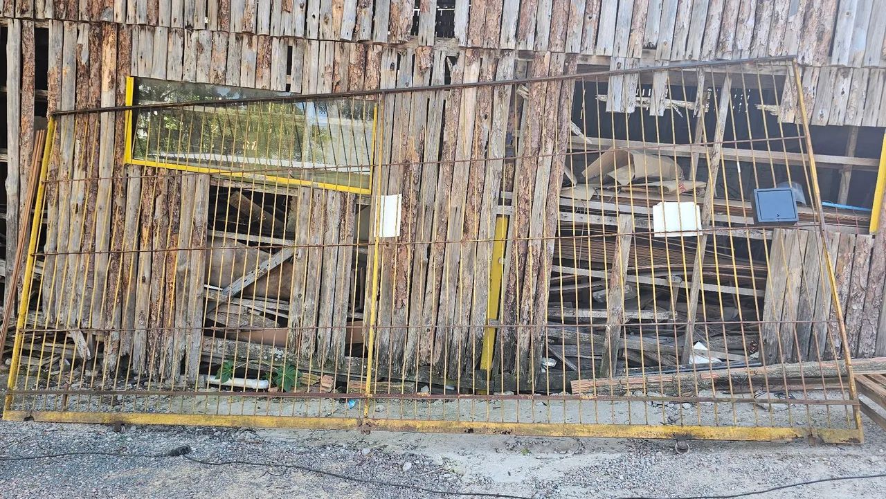 Portão de correr de ferro, 6m64573572128386120