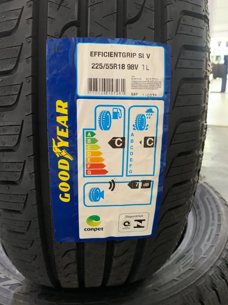 4 Pneus Goodyear Aro 18 EfficientGrip SUV 225/55R18