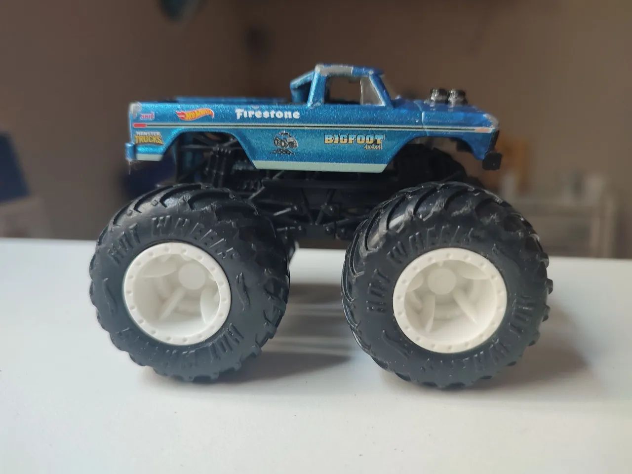 Carrinho Monster Truck Hot Wheels