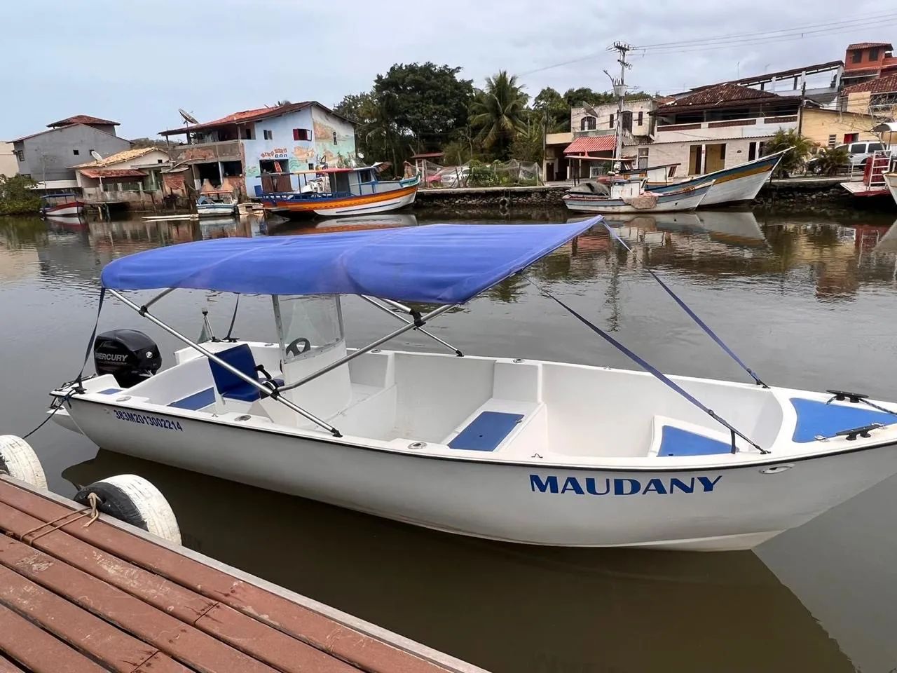 Lancha com motor Mercury - Foto 5
