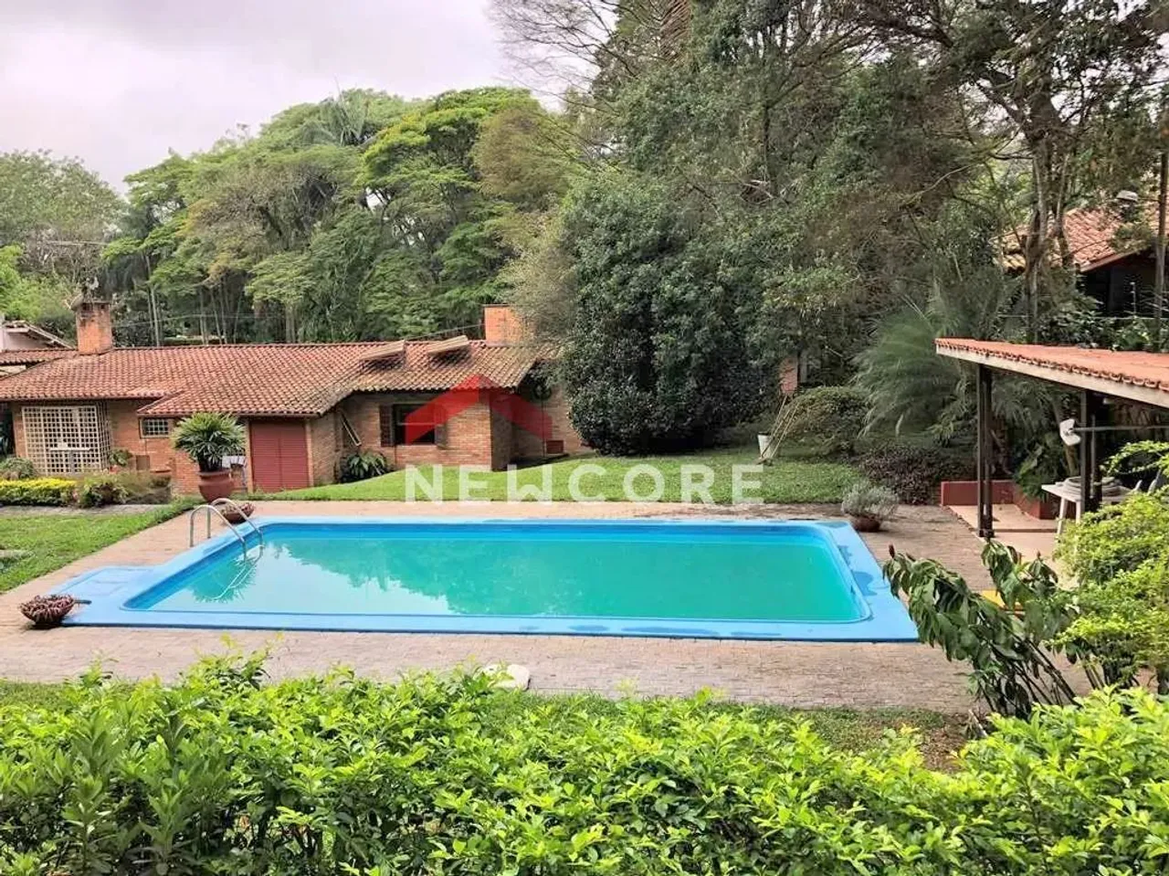 Casa em Rua São Judas Tadeu - Granja Viana - Cotia/SP