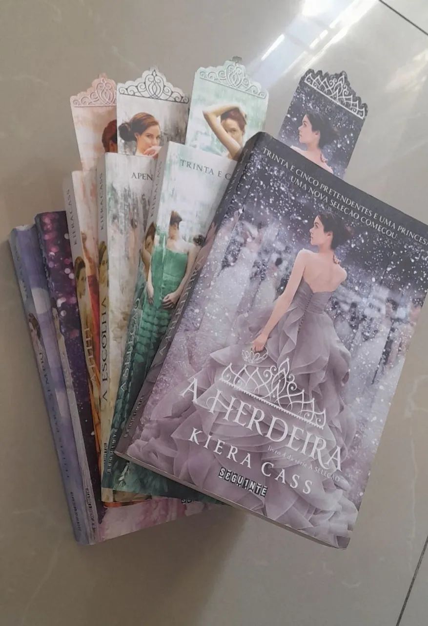 Livros da Série A Seleção - Kiera Cass - Foto 4