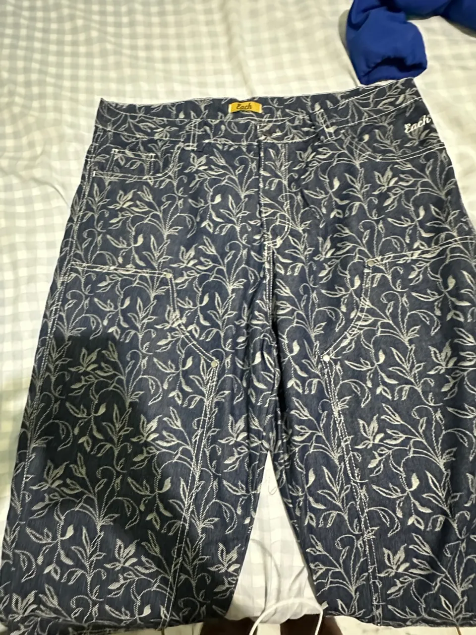 Calça Jeans Estampada Floral - EACH