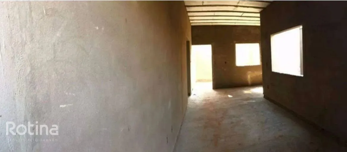 Casa à venda, 3 quartos, Jardim das Hortências - Uberlândia/MG - Rotina Imobiliária