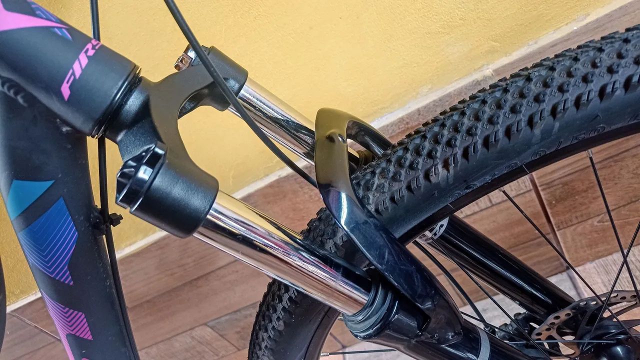 Bicicleta First aro 29 Shimano  - Foto 3