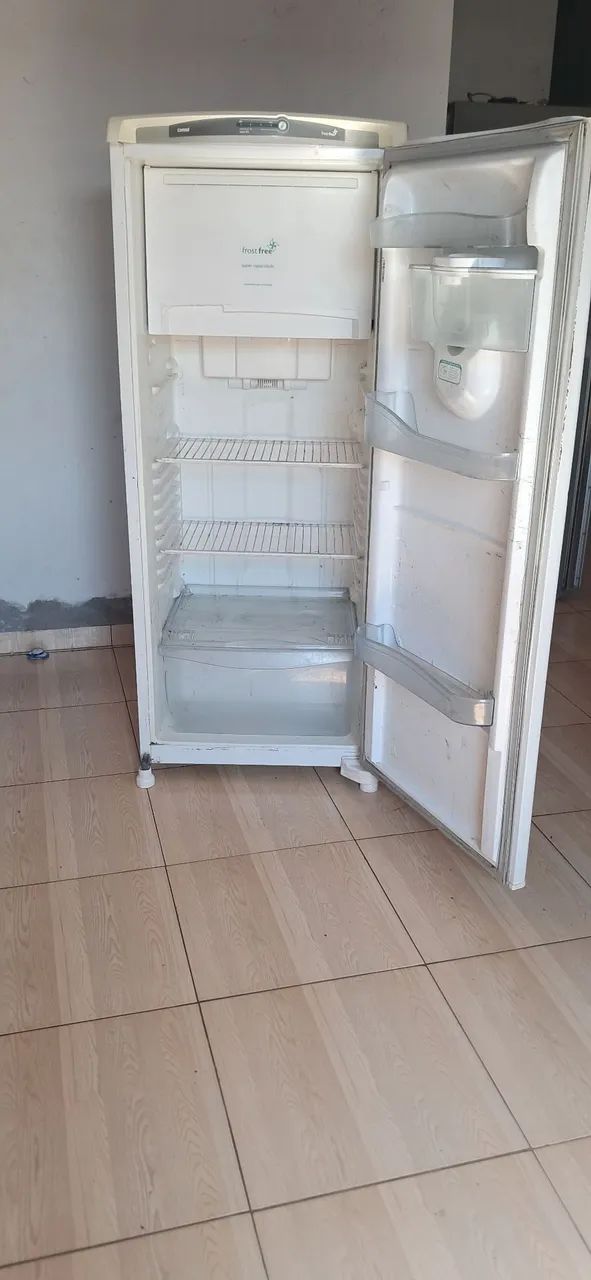 Vendo geladeira - Foto 2