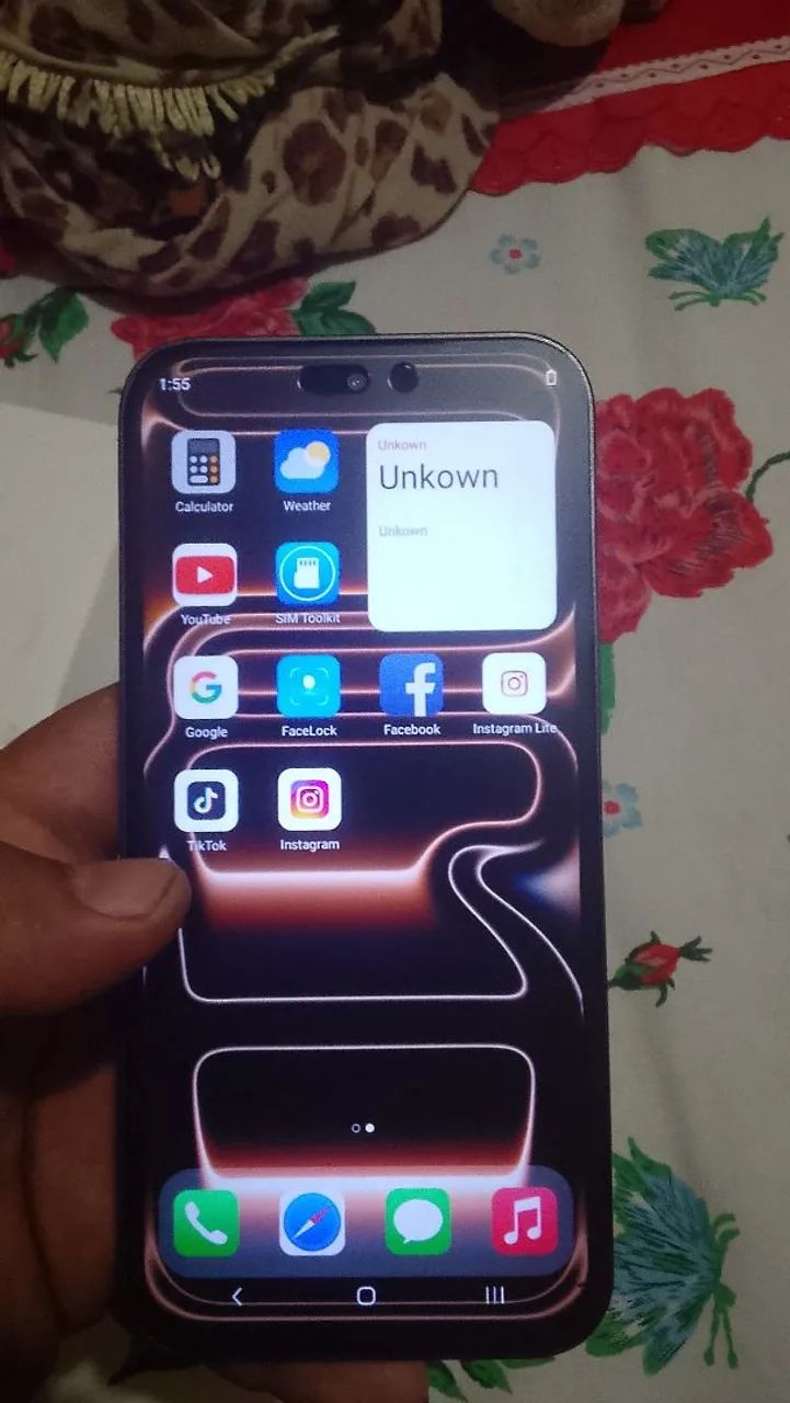 Vendo  iPhone 17 pro com sistema Android  - Foto 3