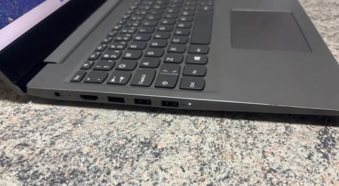 Notebook Lenovo i3 - Foto 5