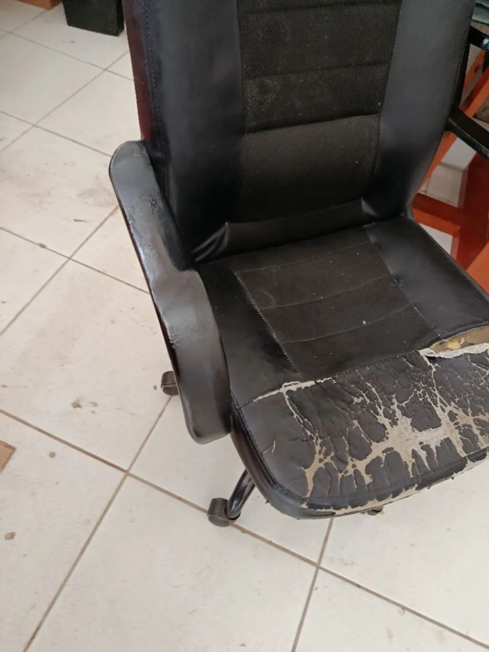 Cadeira executiva  - Foto 5