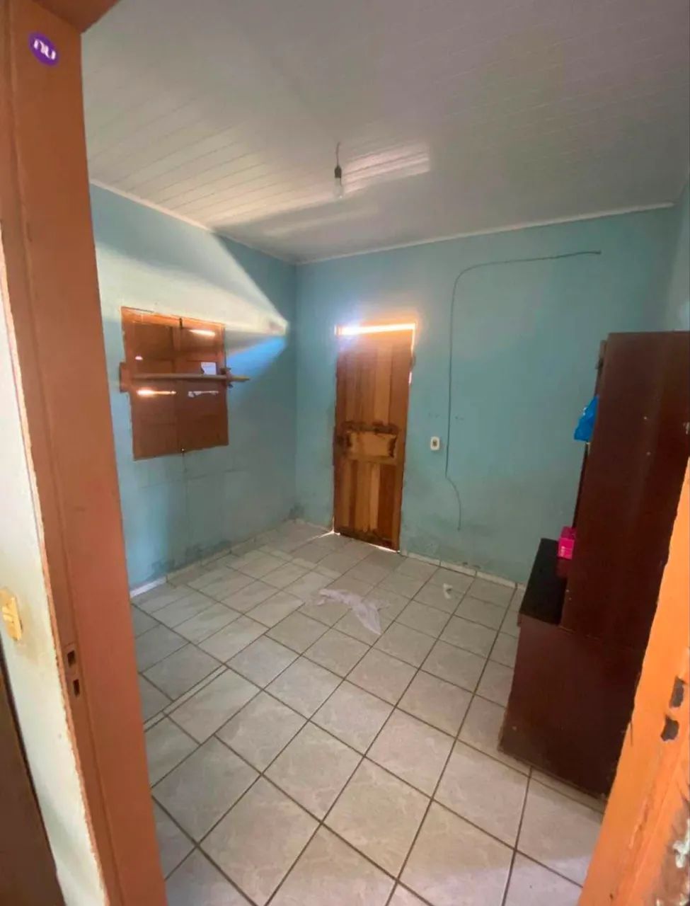[ Casa em Benfica - Foto 4