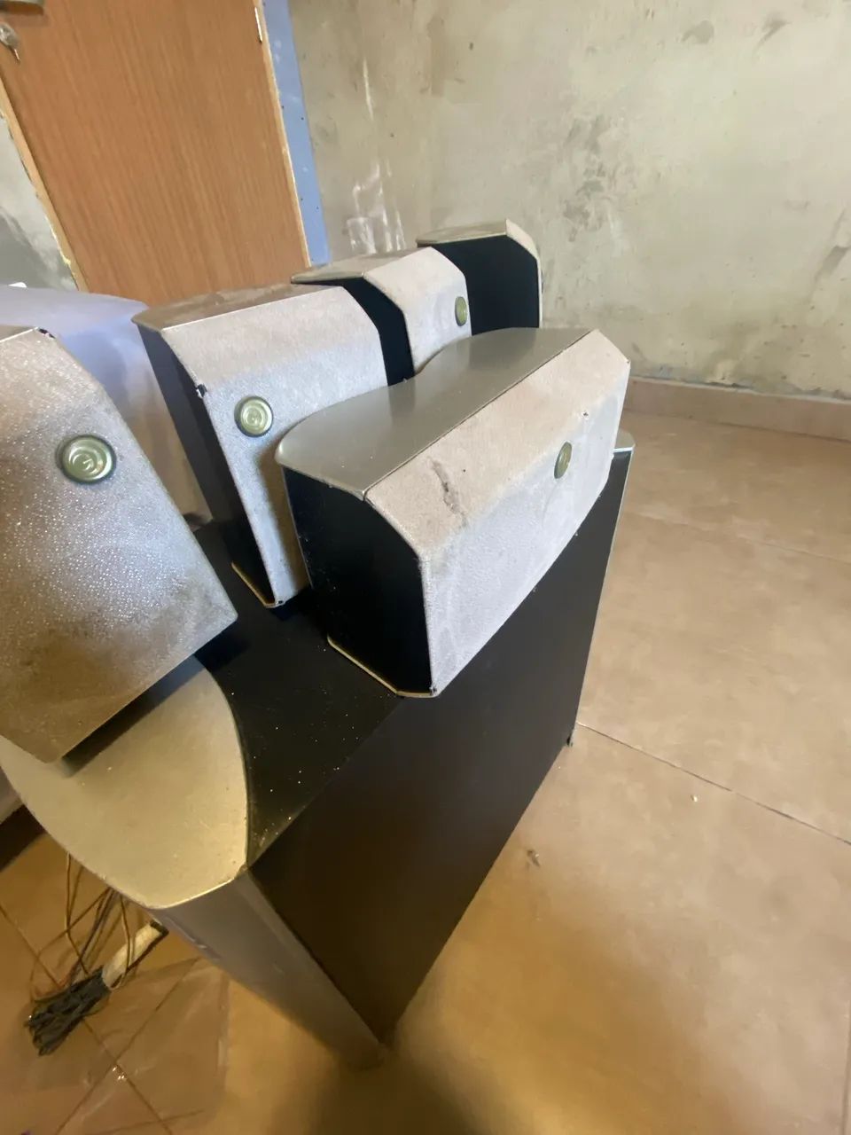 Caixas de som Gradiente 