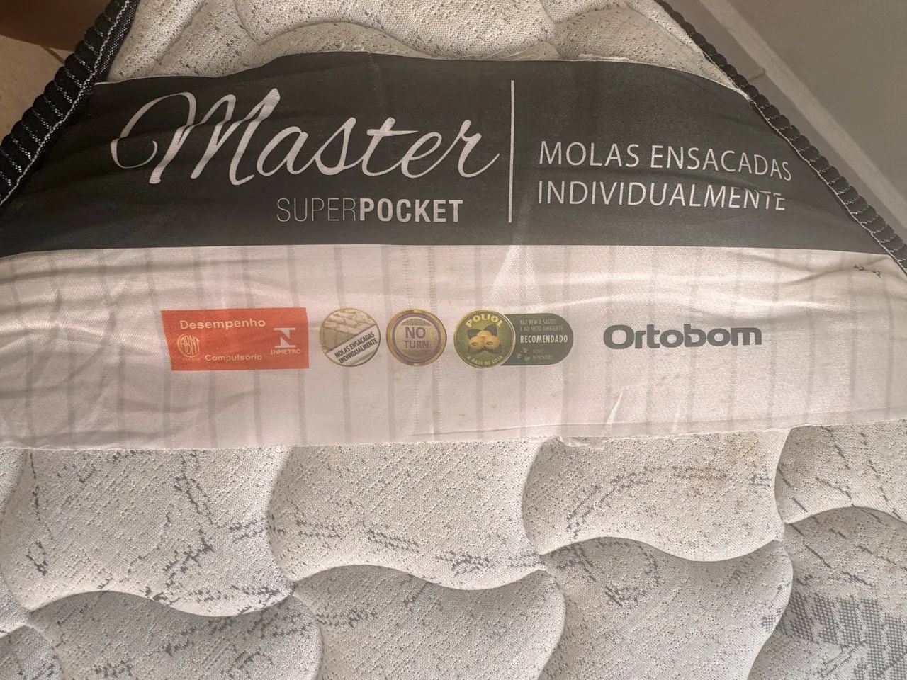 Cama casal - bau e colchão  - Foto 4