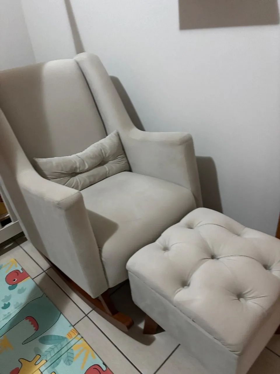 Poltrona de amamentação