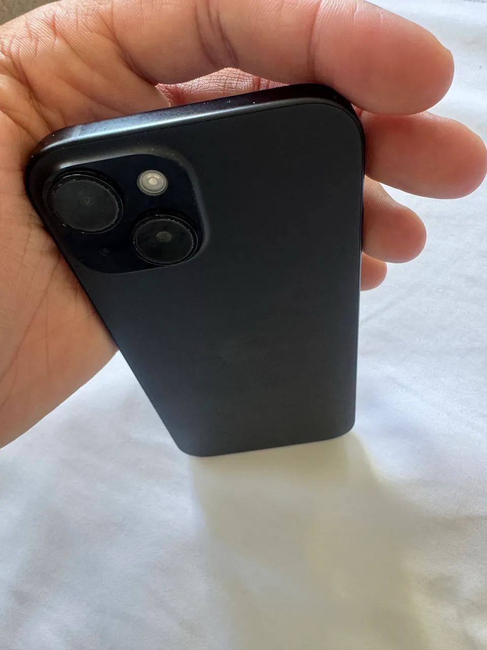 IPhone preto 15 128 GB  - Foto 3