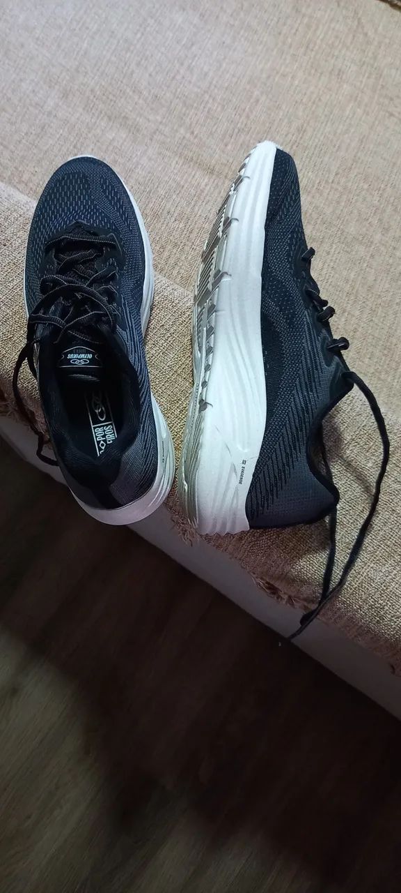 Tênis masculino 