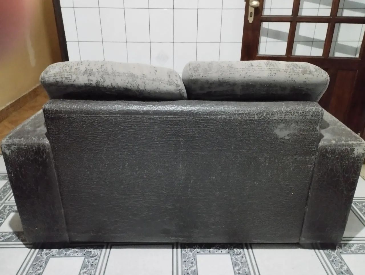 Sofá Robusto extremamente Macio e confortável - Foto 2