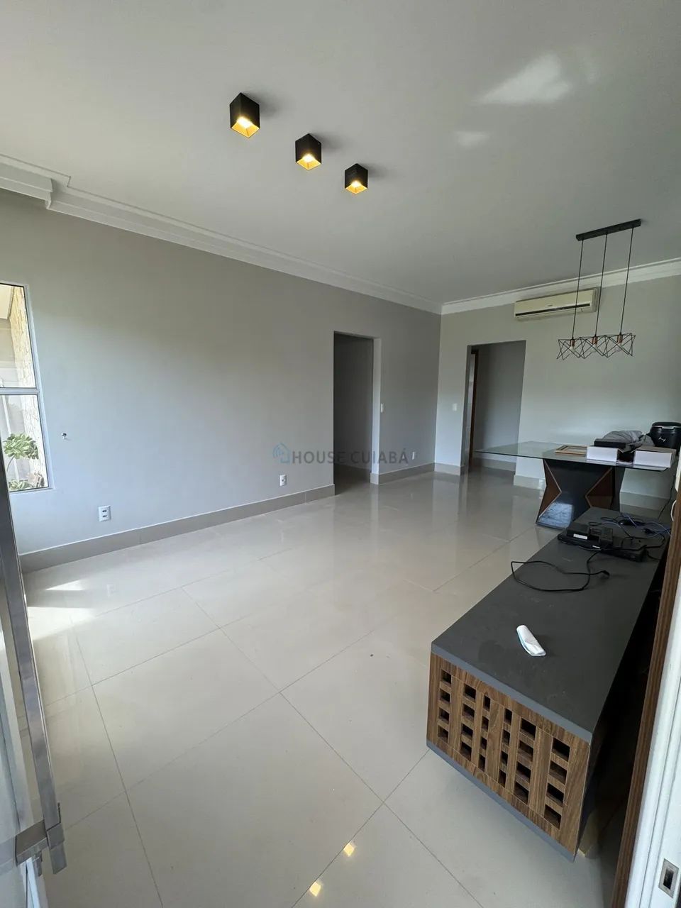 Casa Térrea Reformada no Bosque dos Ipês - Foto 6