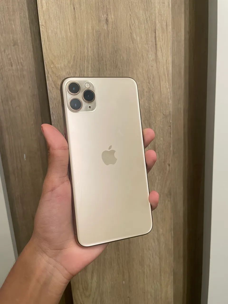 IPHONE 11 PRO MAX 64 GB, LOJA NO RIOMAR.