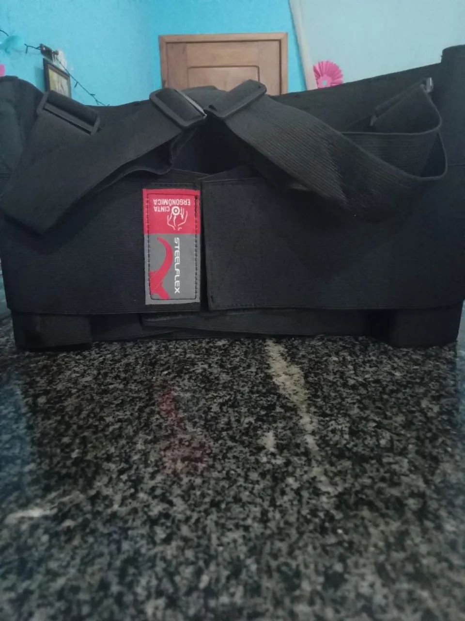 Bota e cinta de segurança - Foto 2