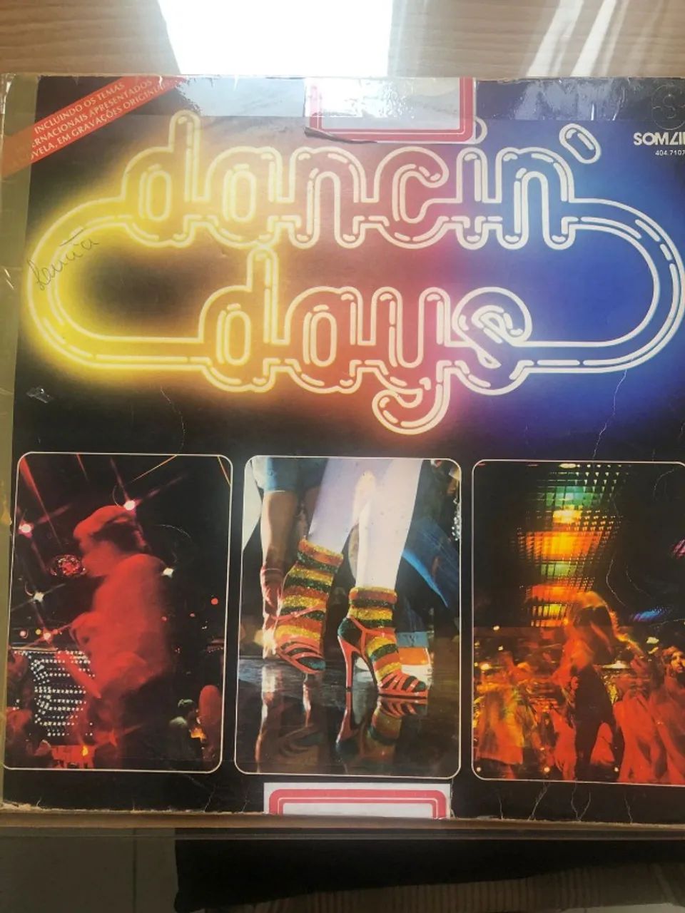 Disco de vinil da trilha sonora internacional da novela "Dancin' Days