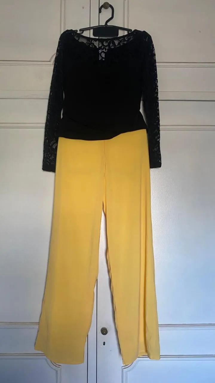 Lote roupas importadas semi novas  - Foto 5