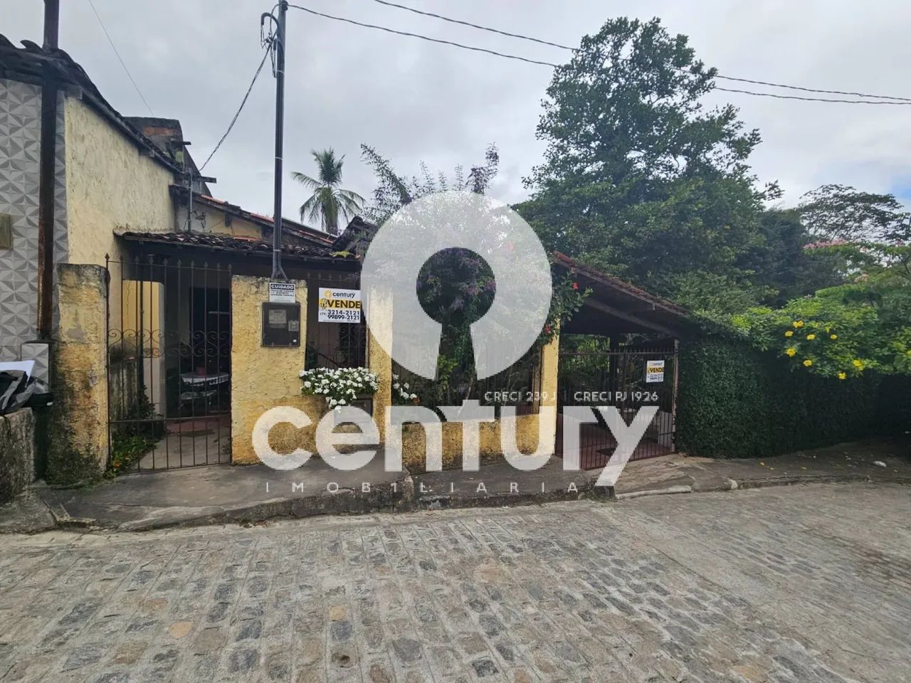 Casa Para Vender com 2 quartos sendo 1 suítes em Laranjeiras