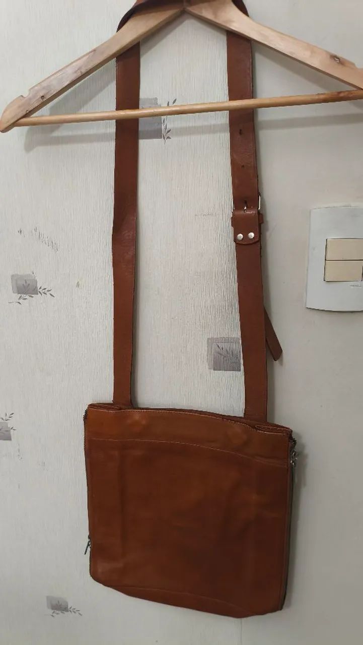 Bolsa transversal 100% couro - Foto 4