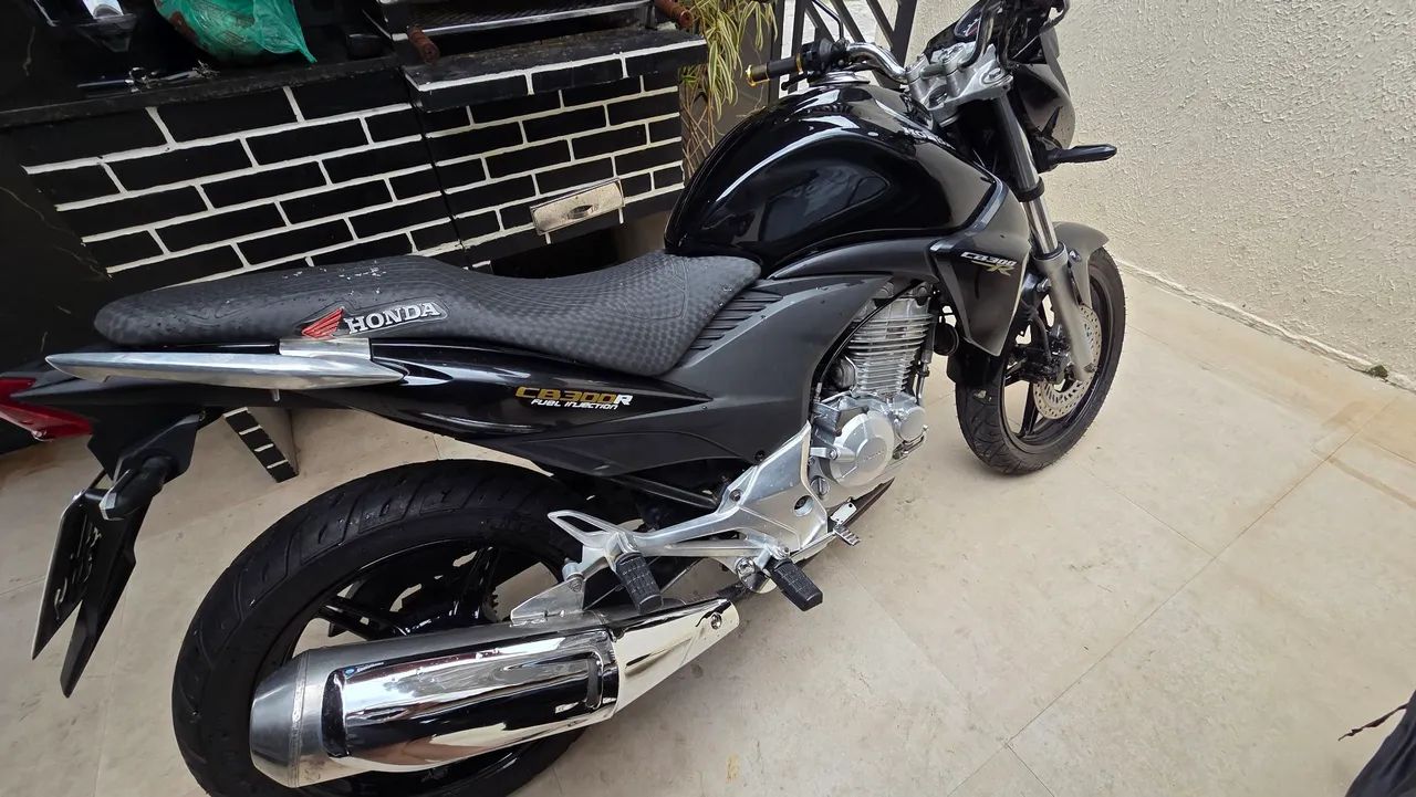 CB 300R 2009/2010 - Foto 3