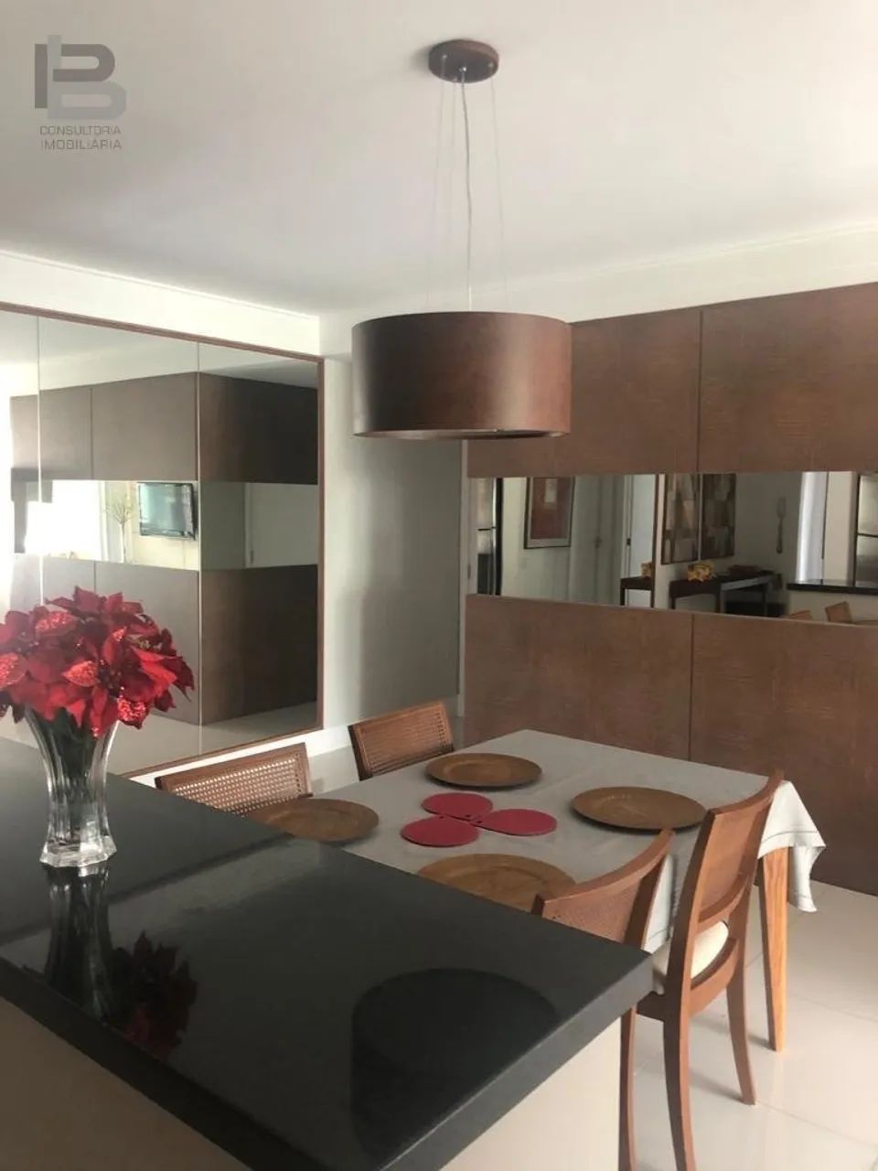 Lindo Apartamento no Jazz Club em Florianópolis - Foto 2