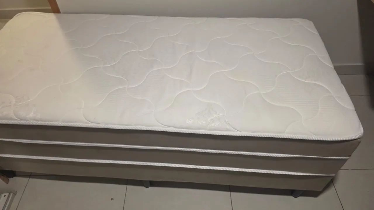 CAMA SOLTEIRÃO - em estado de nova  - Foto 3