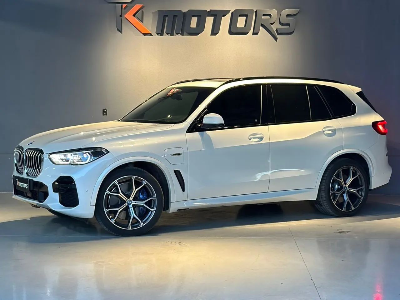 BMW X5 3.0 4X4 2022 - Foto 2