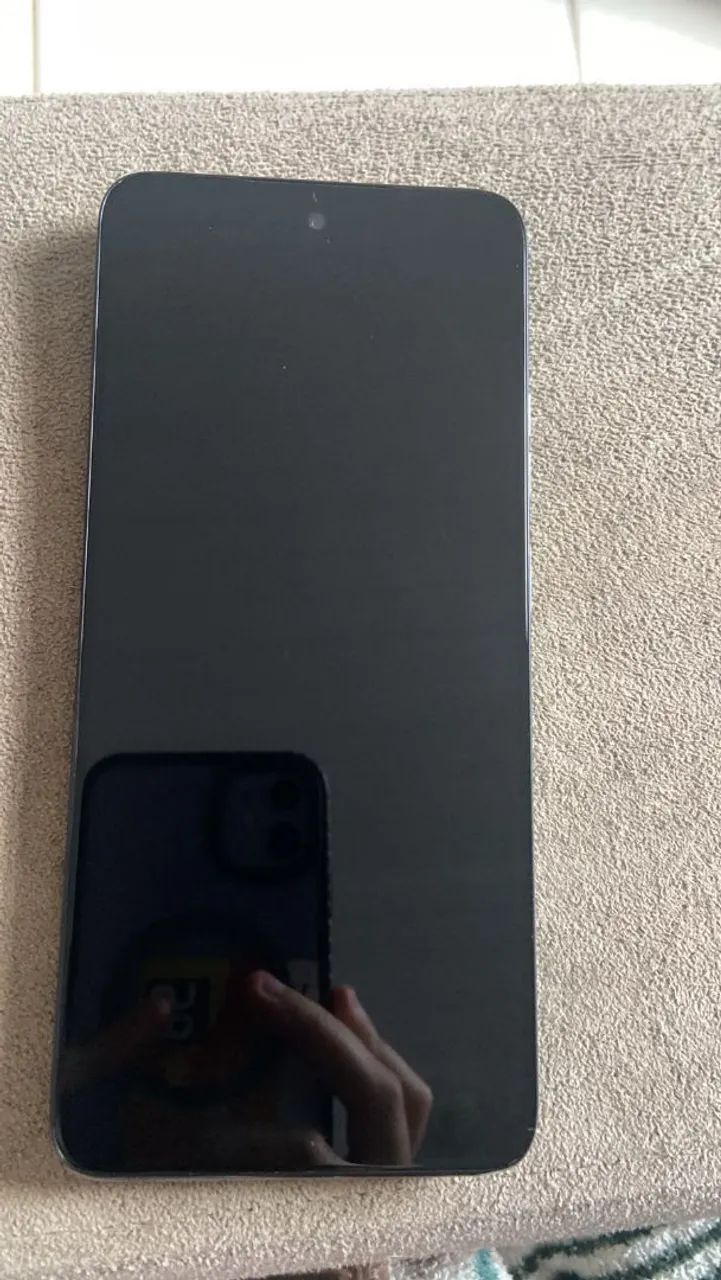 Venda de celular com um mês de uso