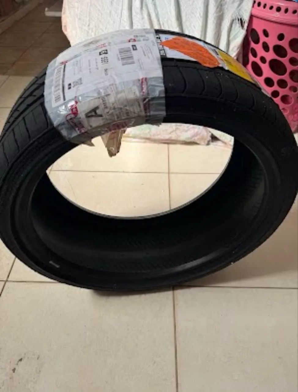 Pneu R18  - Foto 3