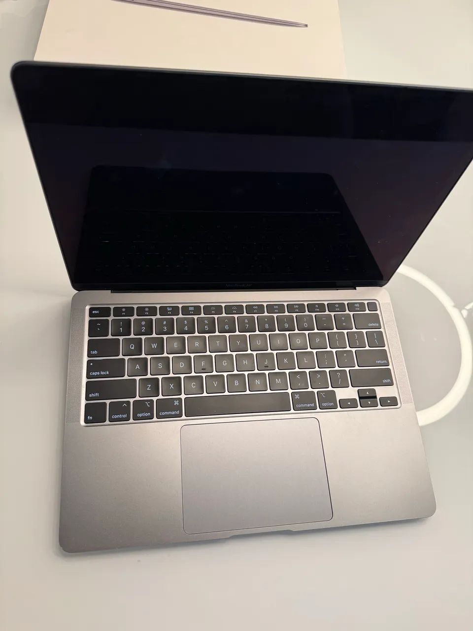 Macbook Air スペースグレー Intel core i3 US配列 Macbook Air Touch ID 13,3 Polegadas 256GB 1.6GHz Intel Core I3