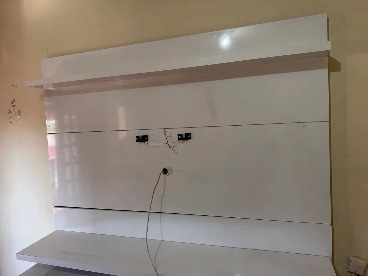 Estante suspensa branca  - Foto 3