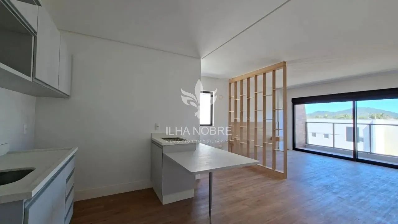Studio semimobiliado com garagem para aluguel Saco Grande Florianópolis com 46 m² - Foto 2