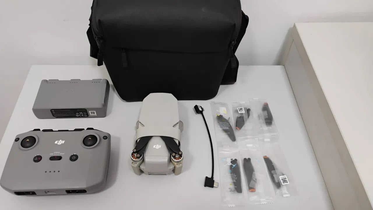 Drone DJI Mini 2 - Retirada de peças ou acessórios 