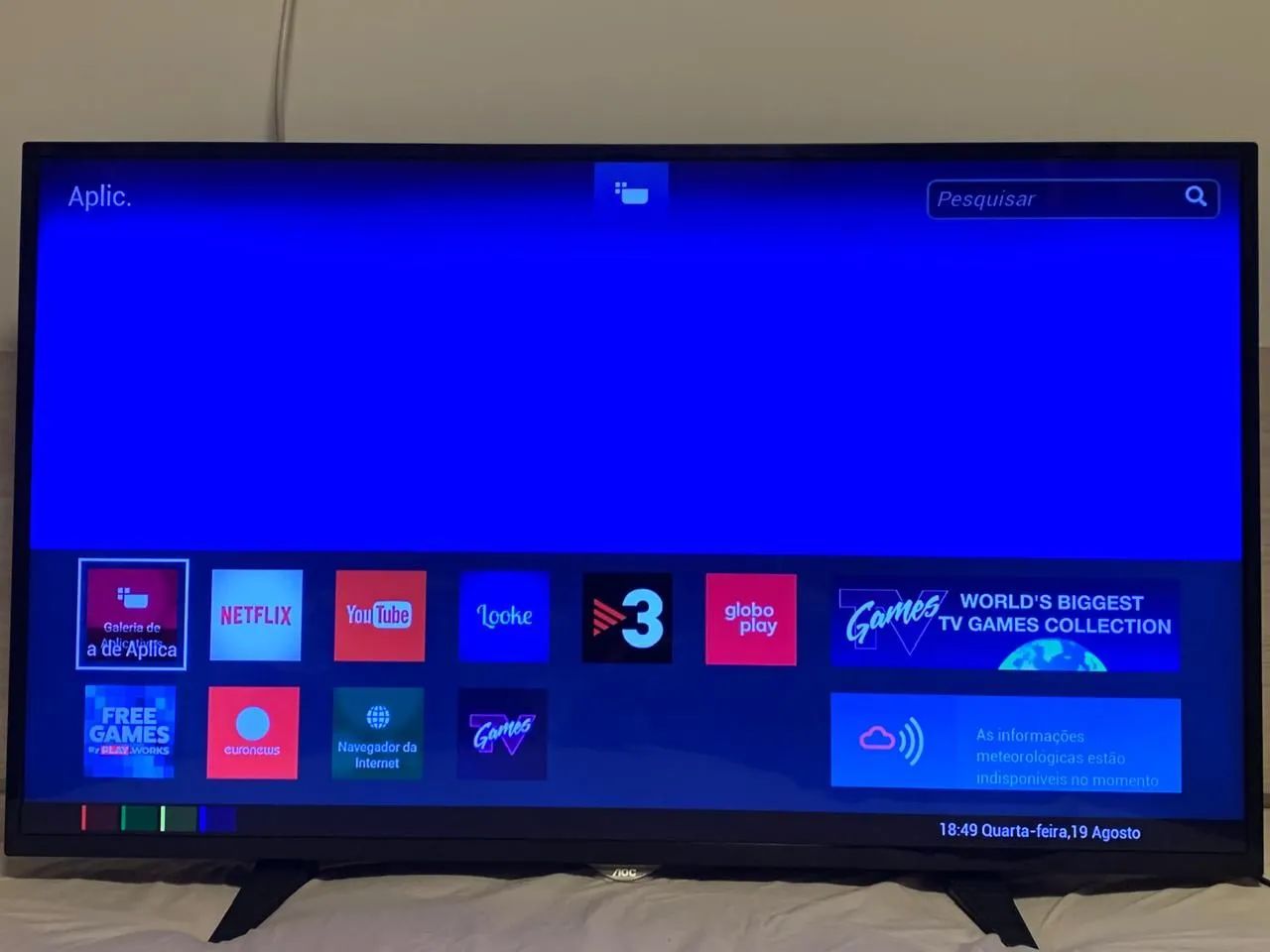 Smart TV AOC 43" LED Full HD - Perfeito Estado (Com Controle Original)